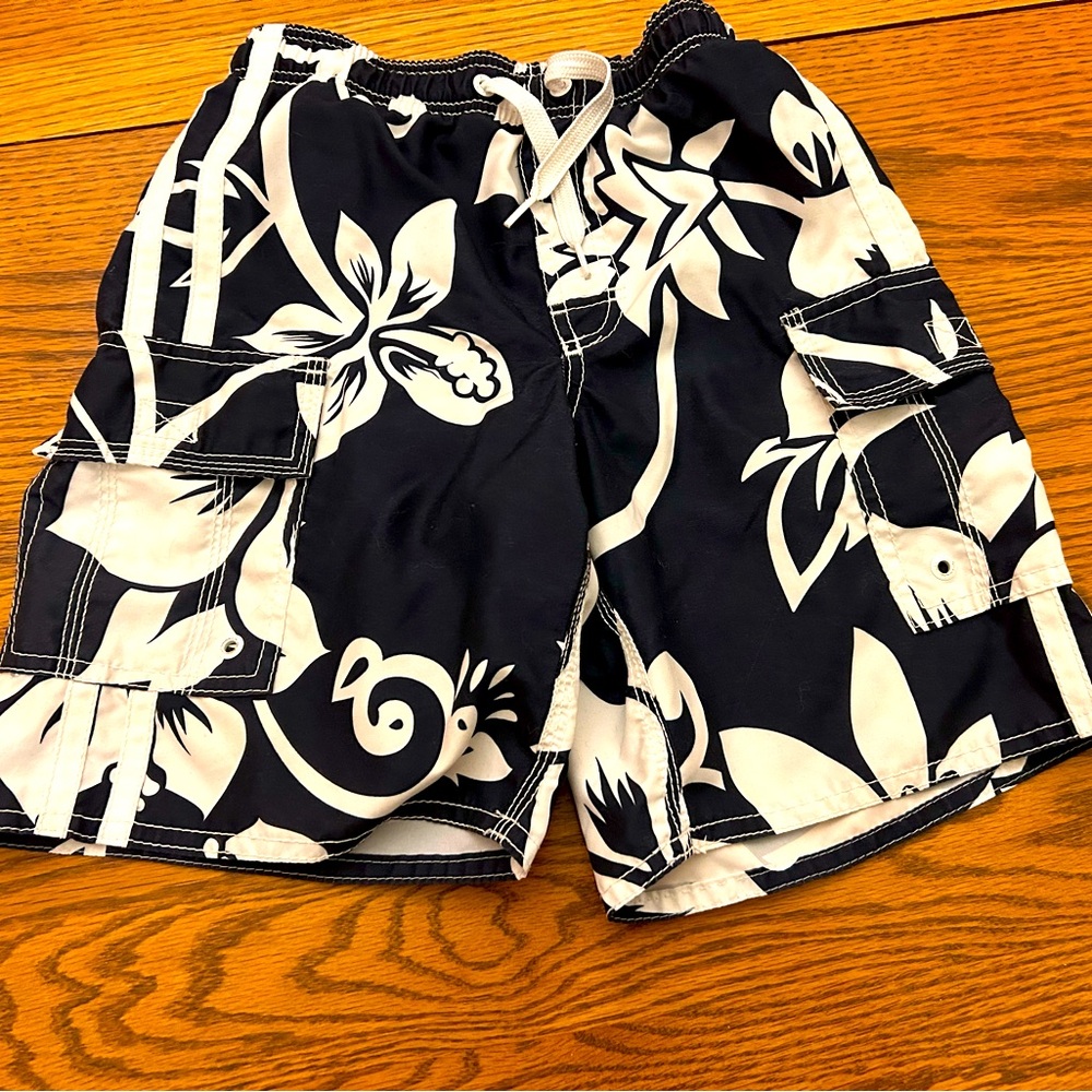Boys Old Navy Navy & White Floral Board Shorts